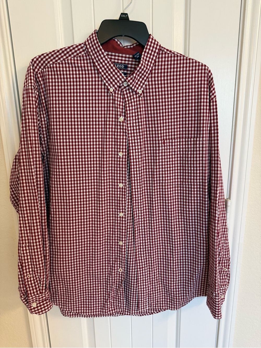 Izod Men's Burgundy and White Gingham Button-Down Shirt